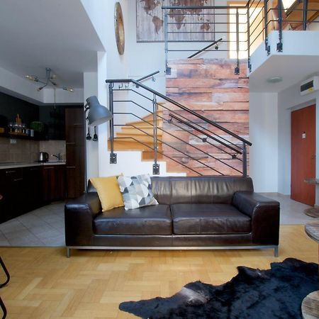 Premium Apartment By Hi5 - Gozsdu Suite Budapest Esterno foto